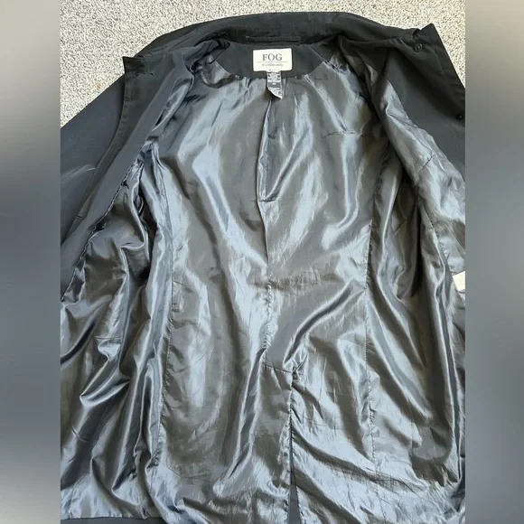 FOG By London Fog Women’s Button up Short Trench Coat Large - Picture 8 of 9